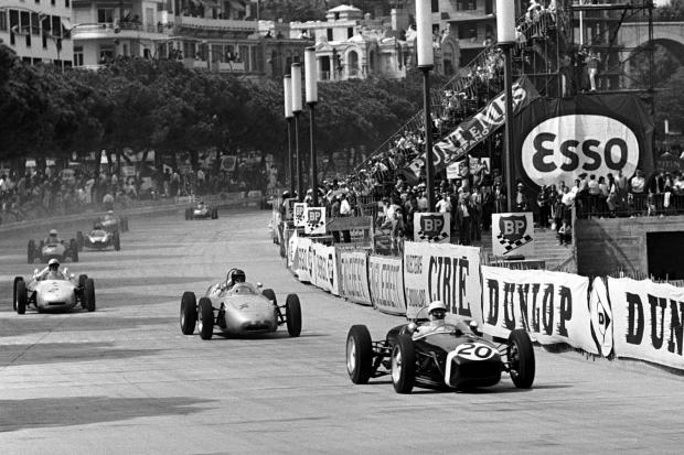 Moss (Rob Walker Lotus 18) leads fifth-place finisher Gurney (Porsche 718) in Monte Carlo