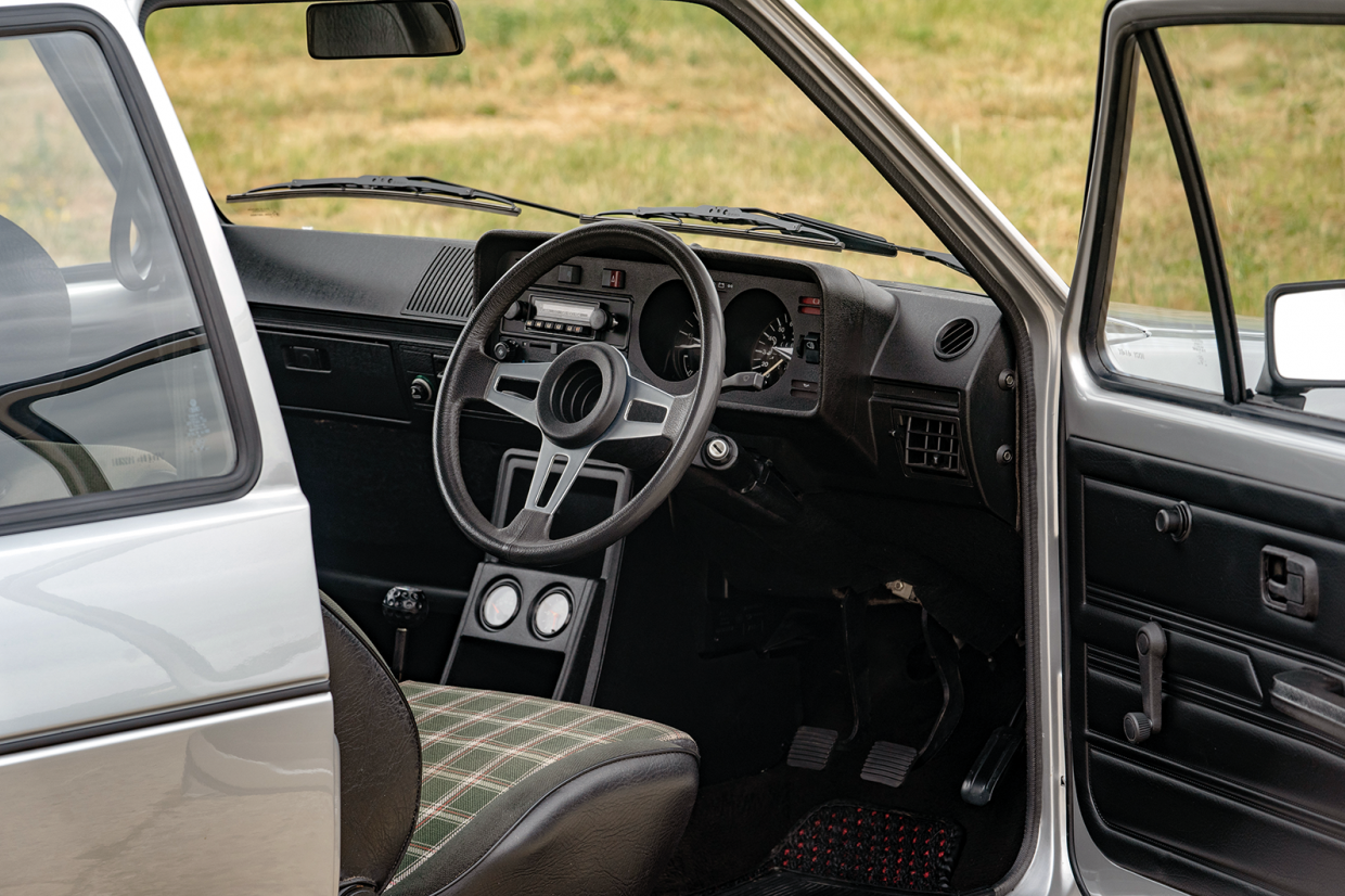 Classic & Sports Car – Your classic: Volkswagen Golf GTI