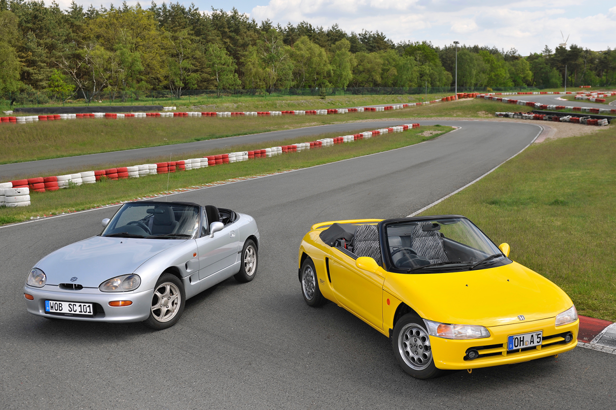 Tiddlers on test: Suzuki Cappuccino vs Honda Beat  Classic 