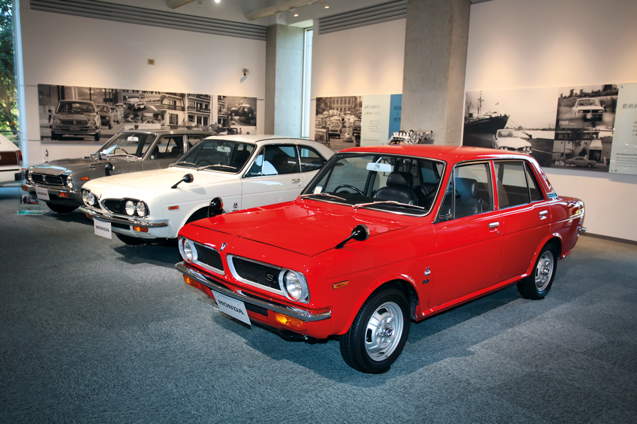 Classic & Sports Car – Classic shrine: Honda Collection Hall
