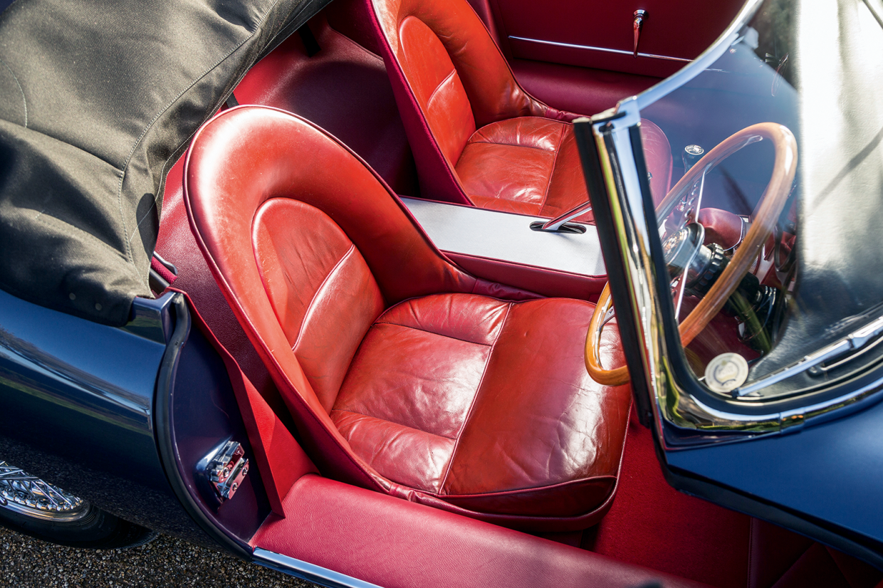 Classic & Sports Car - Jaguar E-type: a quest for perfection