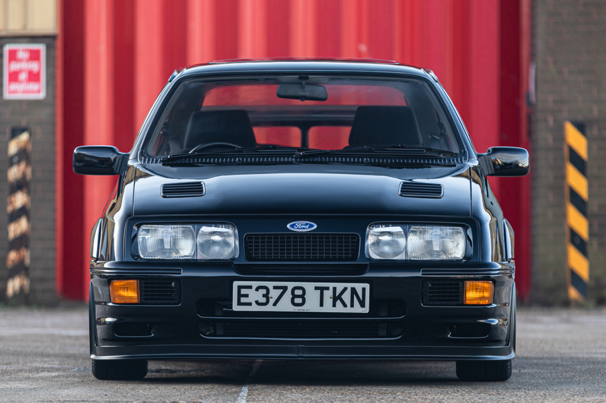 Classic & Sports Car – Ford Sierra Cosworth RS500 stars in record-breaking auction