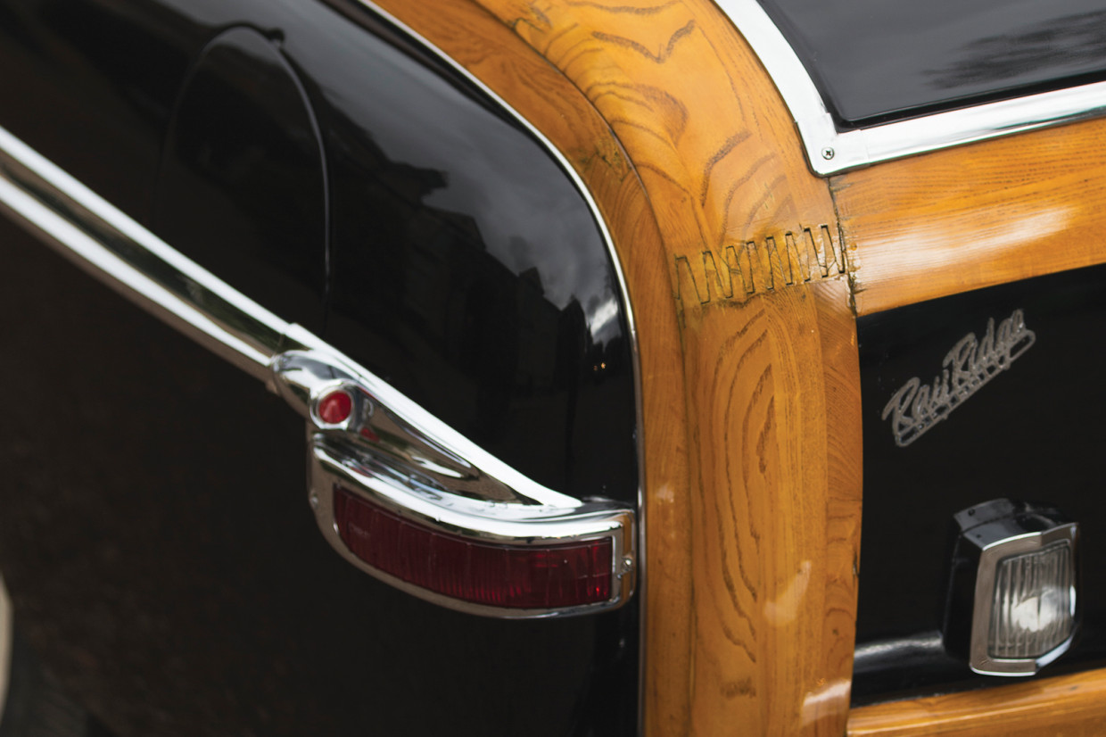 Classic & Sports Car – Chrysler Newport Town and Country: wood you believe it?