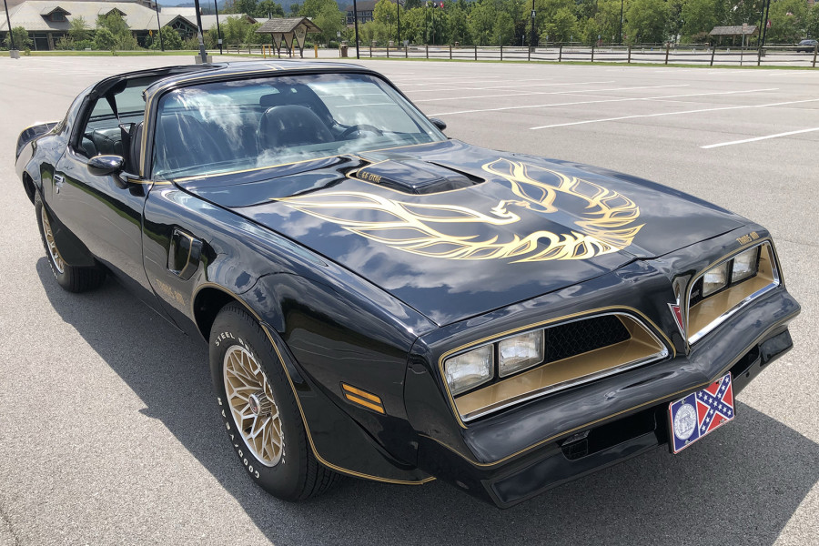 Classic & Sports Car – Burt Reynolds' cars will be auctioned next Saturday