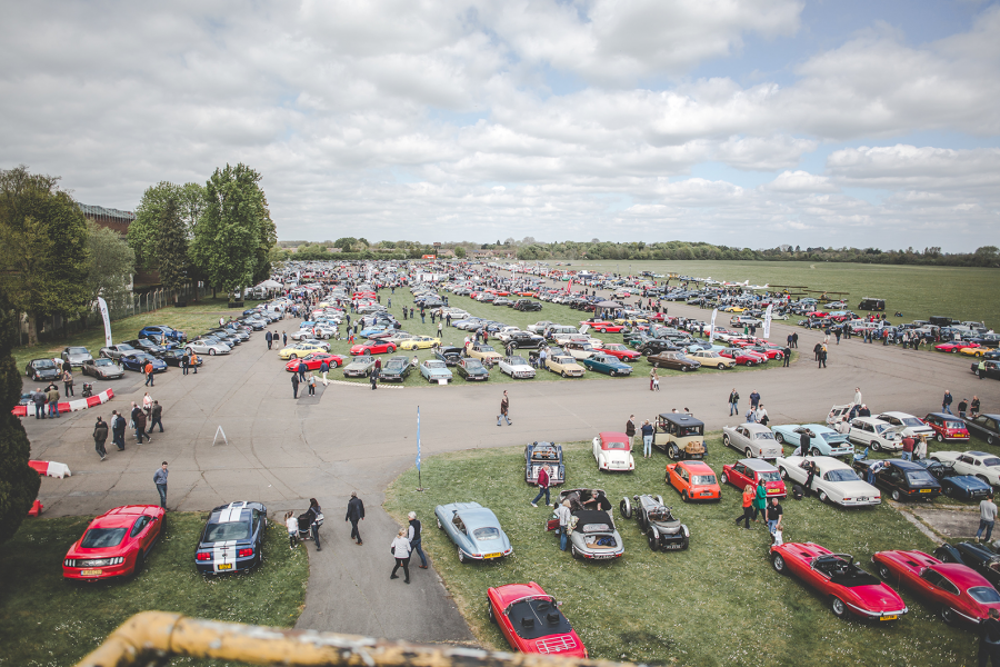 Classic & Sports Car – Classic Car Drive In Weekend heads to Bicester Heritage