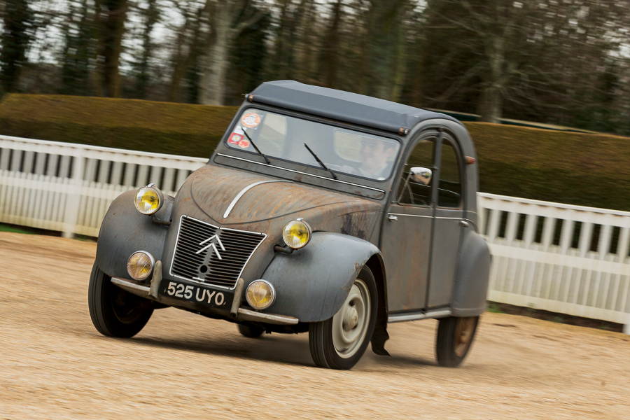 Classic & Sports Car – 1948’s game changers: Citroën 2CV