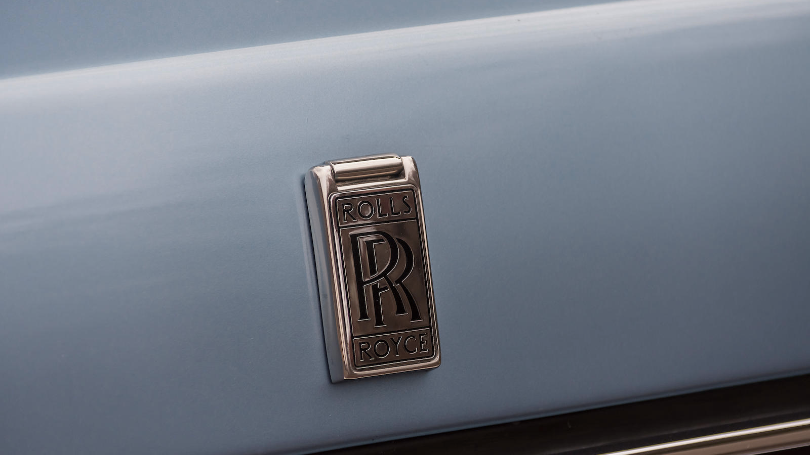 Michael Caine’s Rolls-Royce to sell at US auction