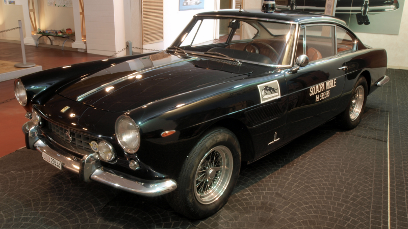 File:Alfa Romeo GT black vl.jpg - Wikimedia Commons