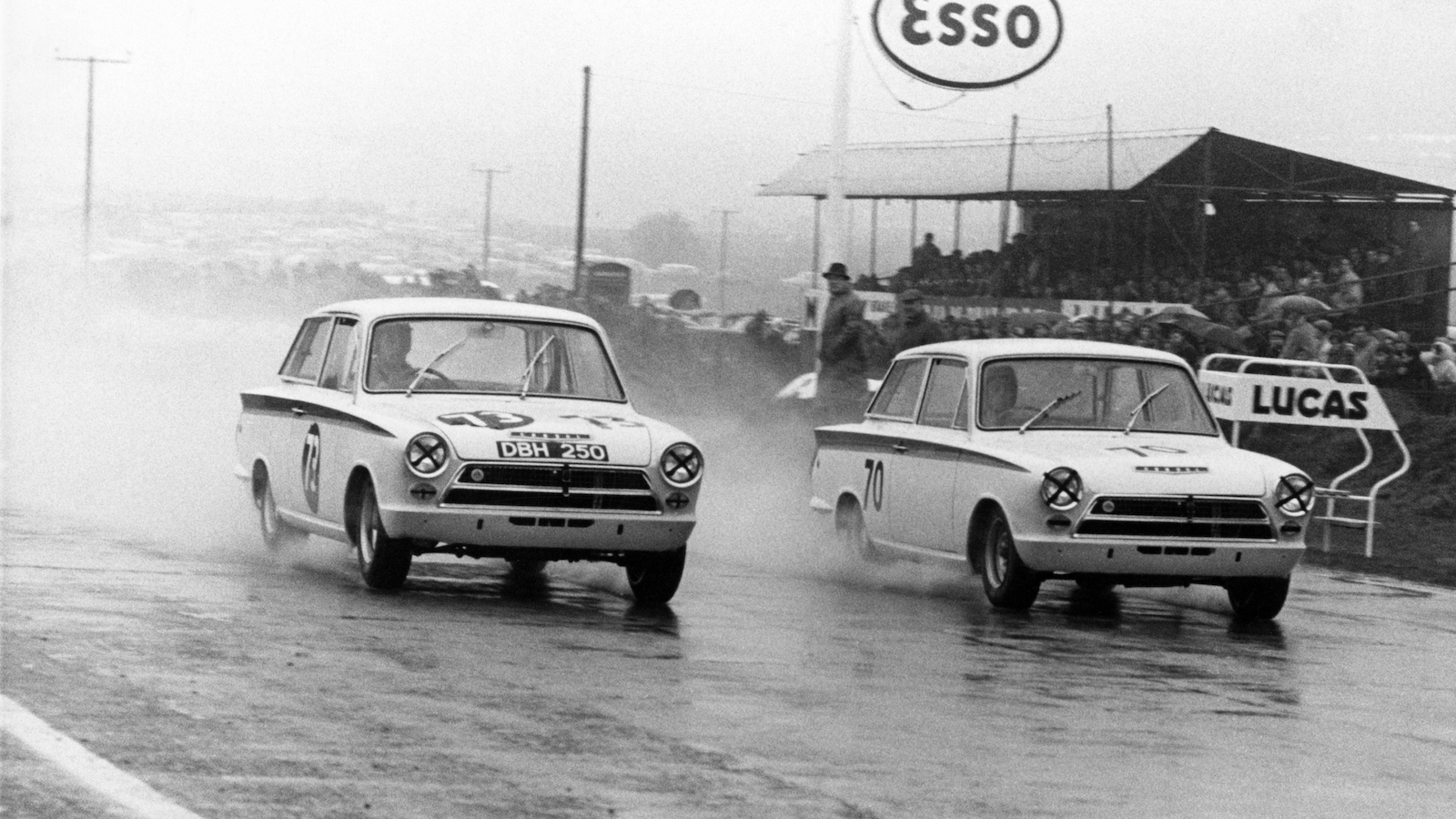 Racing Lotus Cortina driven by Jim Clark set to sell for record £200k