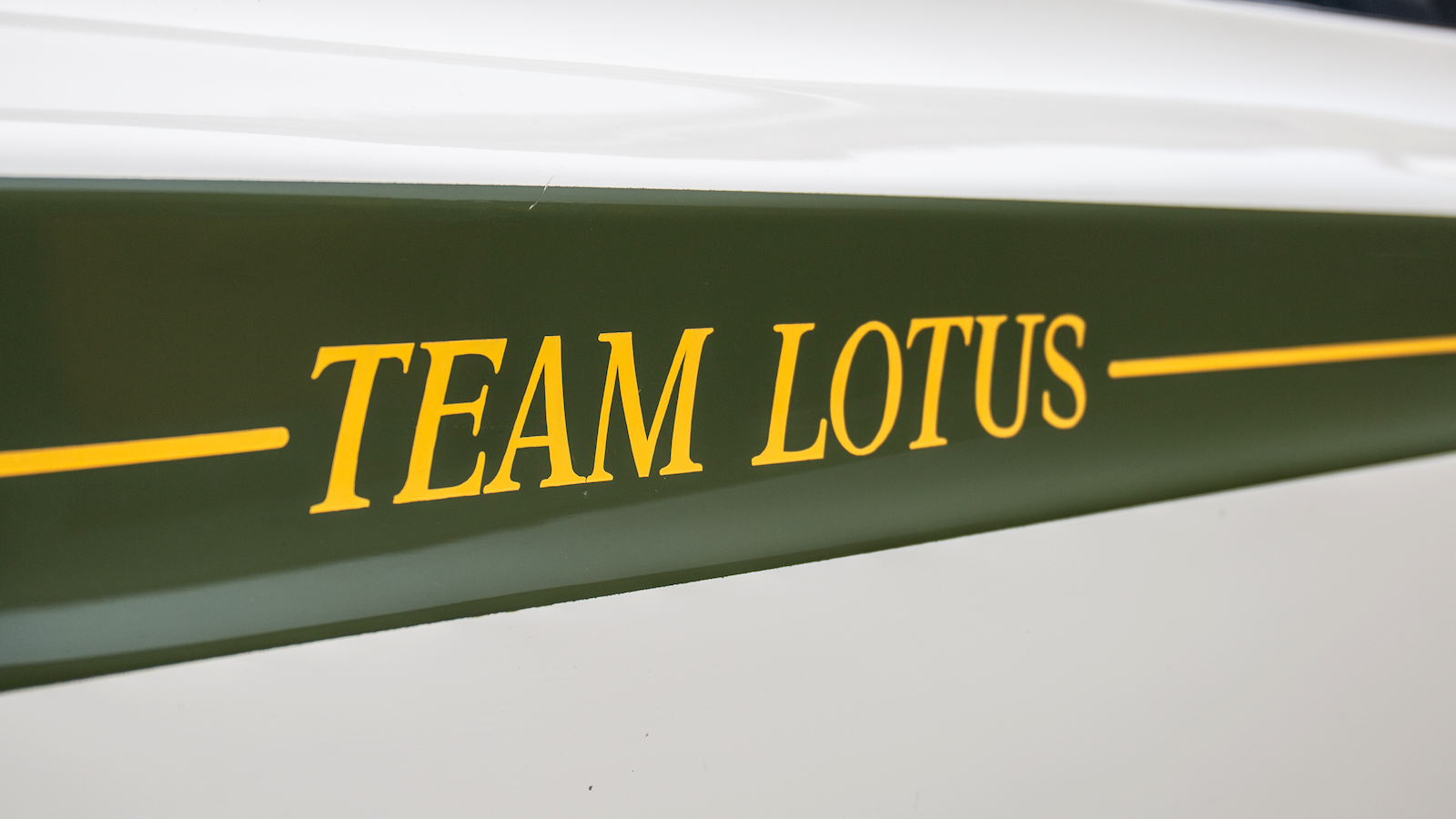 Racing Lotus Cortina driven by Jim Clark set to sell for record £200k