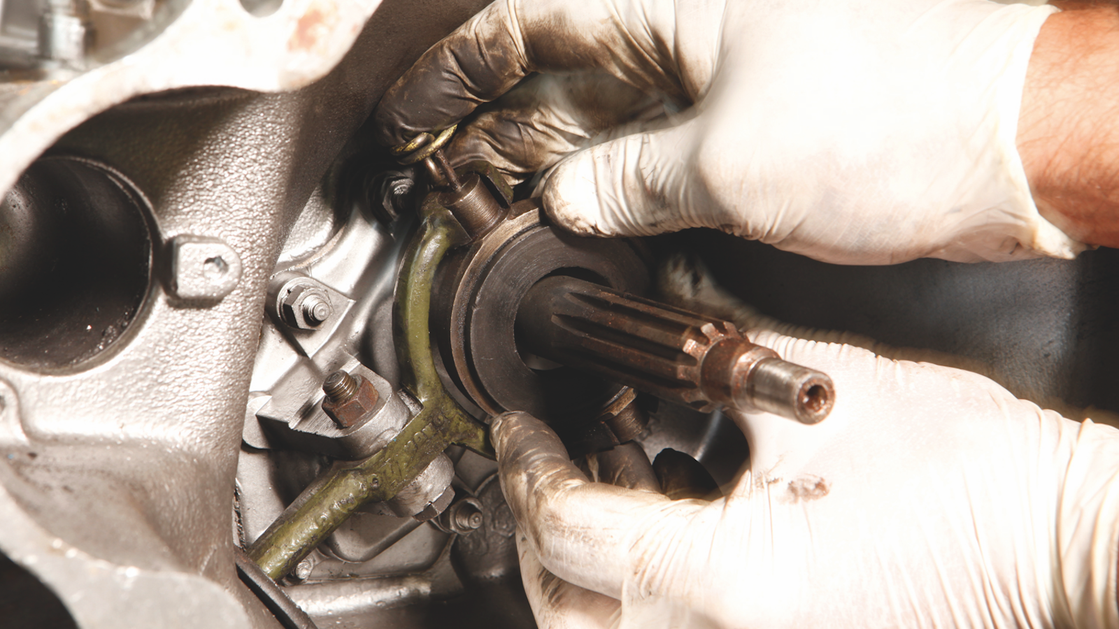 How to change a clutch in eight steps