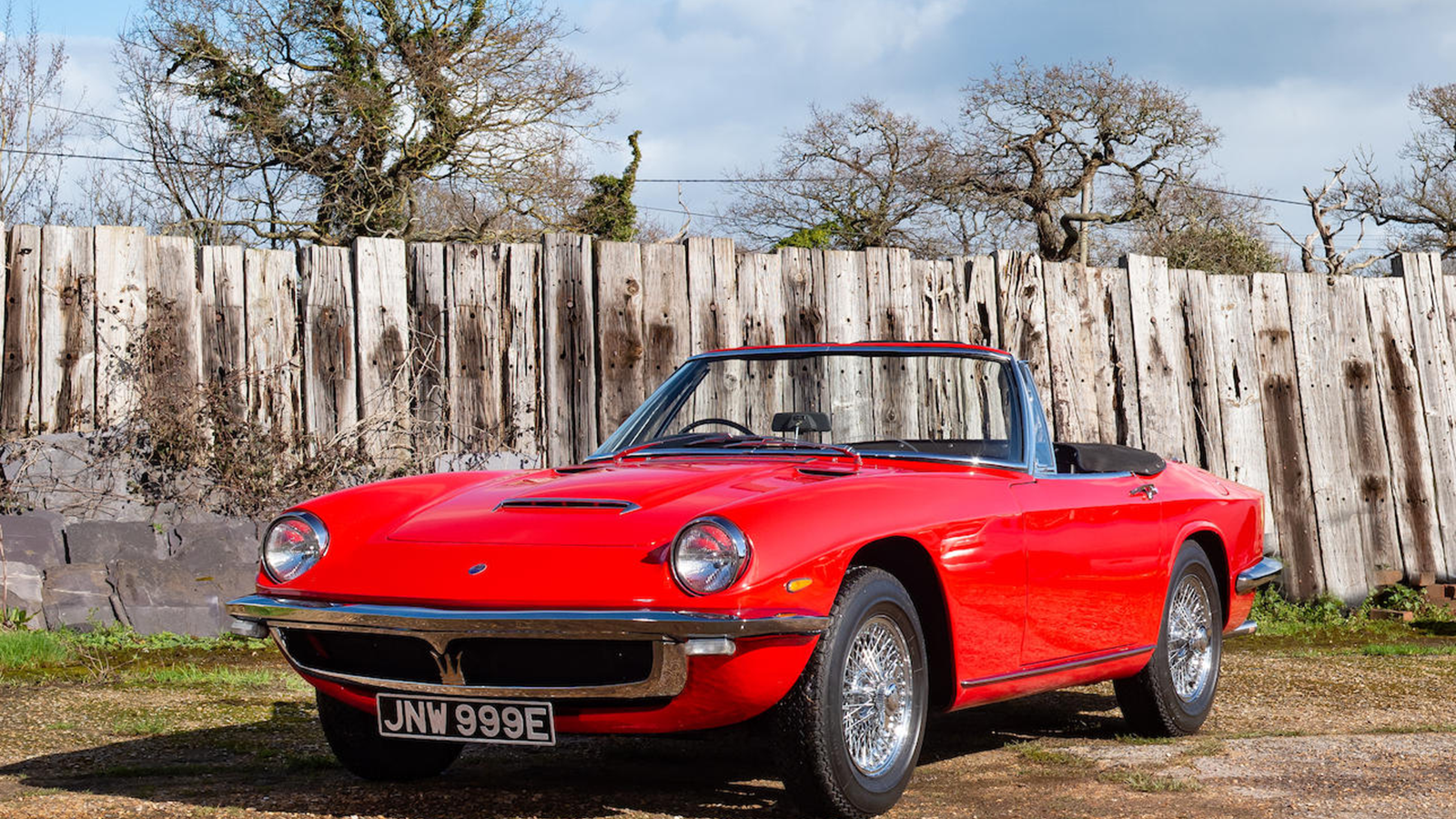 15 stunning classics for sale at the Goodwood Members’ Meeting