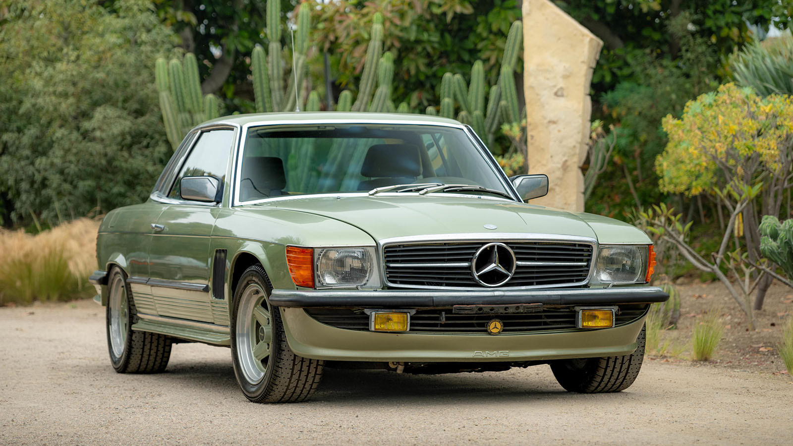 17 rare Mercedes-Benz cars in no-reserve sale