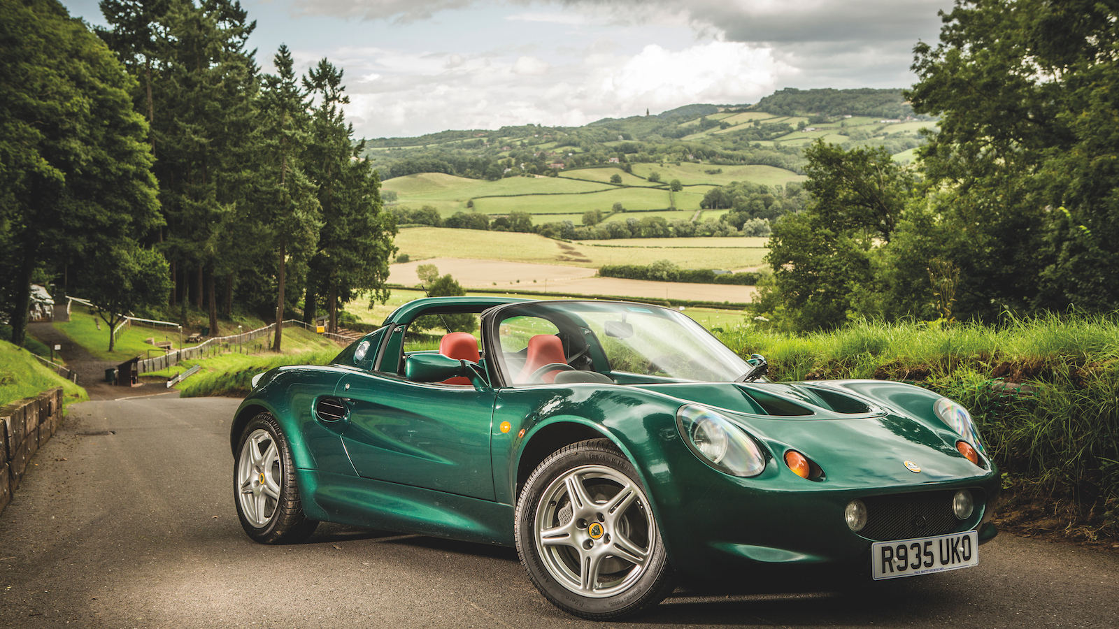 How the Elise saved Lotus and became a legend