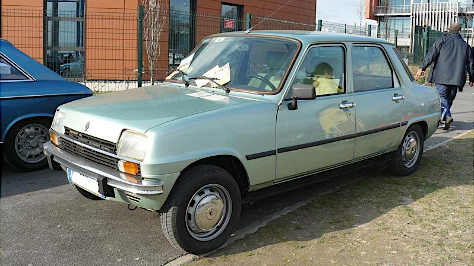 La Renault 7