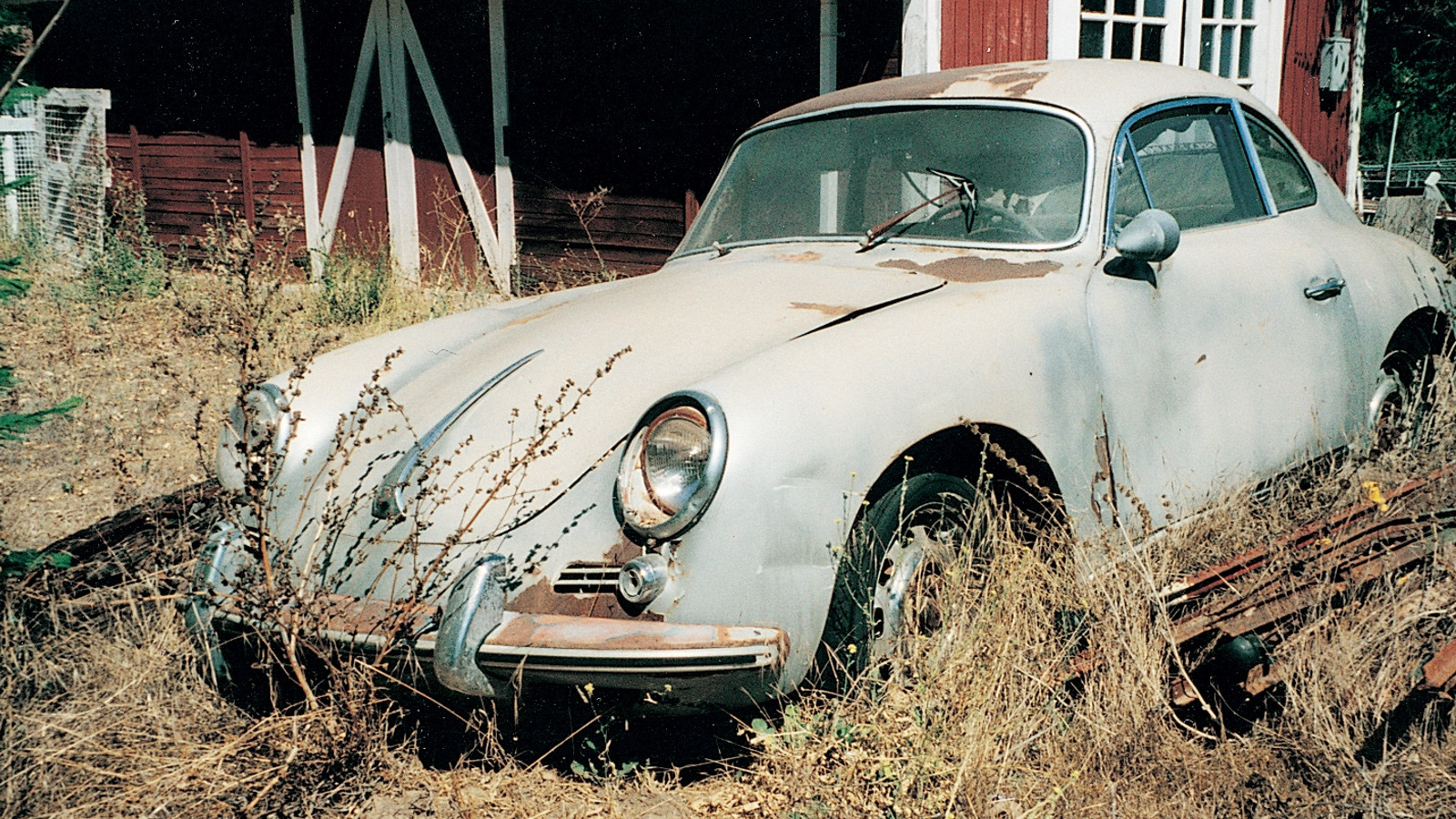 These forgotten Porsches were all found in barns