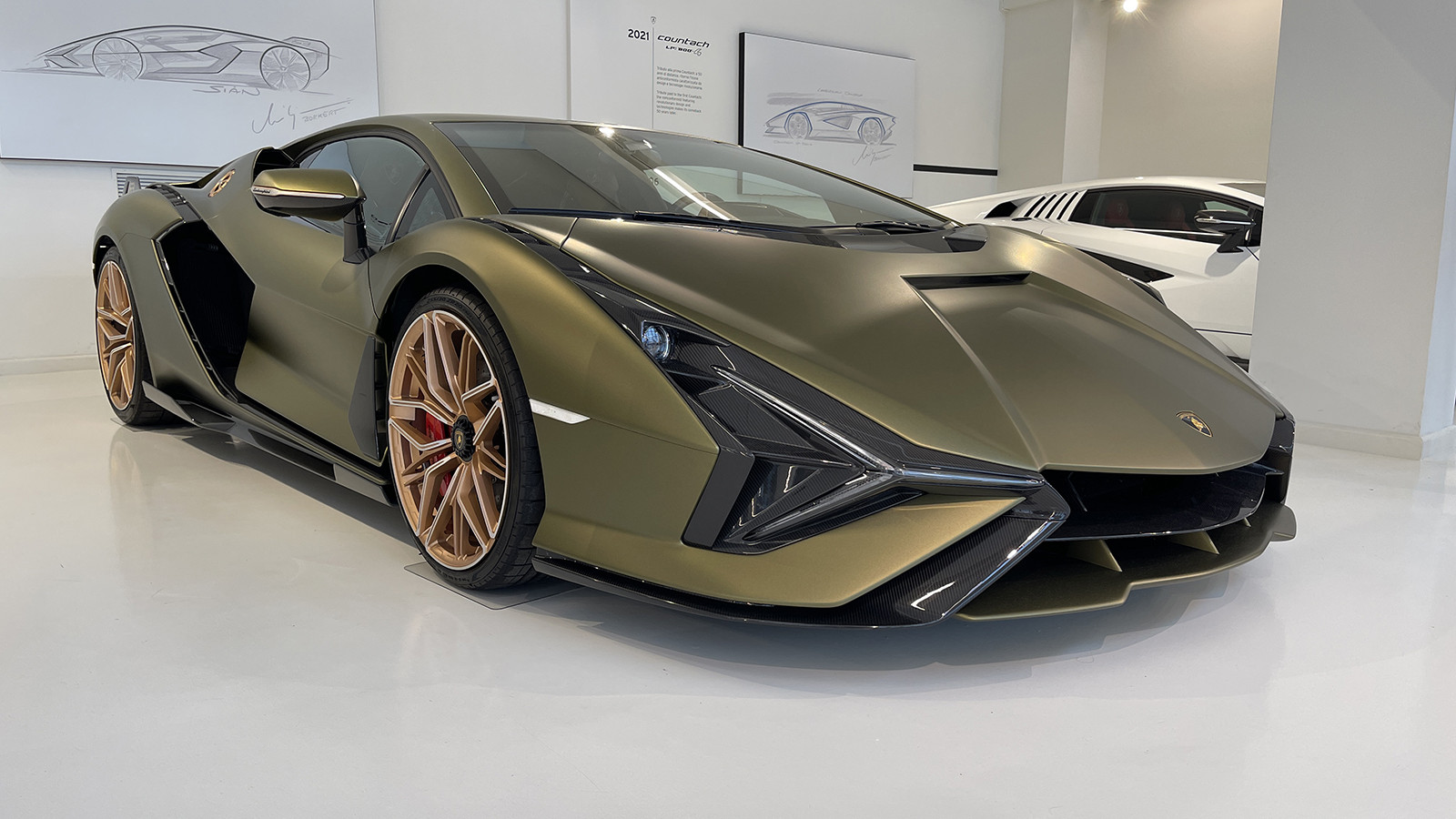 18 stars of the Lamborghini museum | Classic & Sports Car