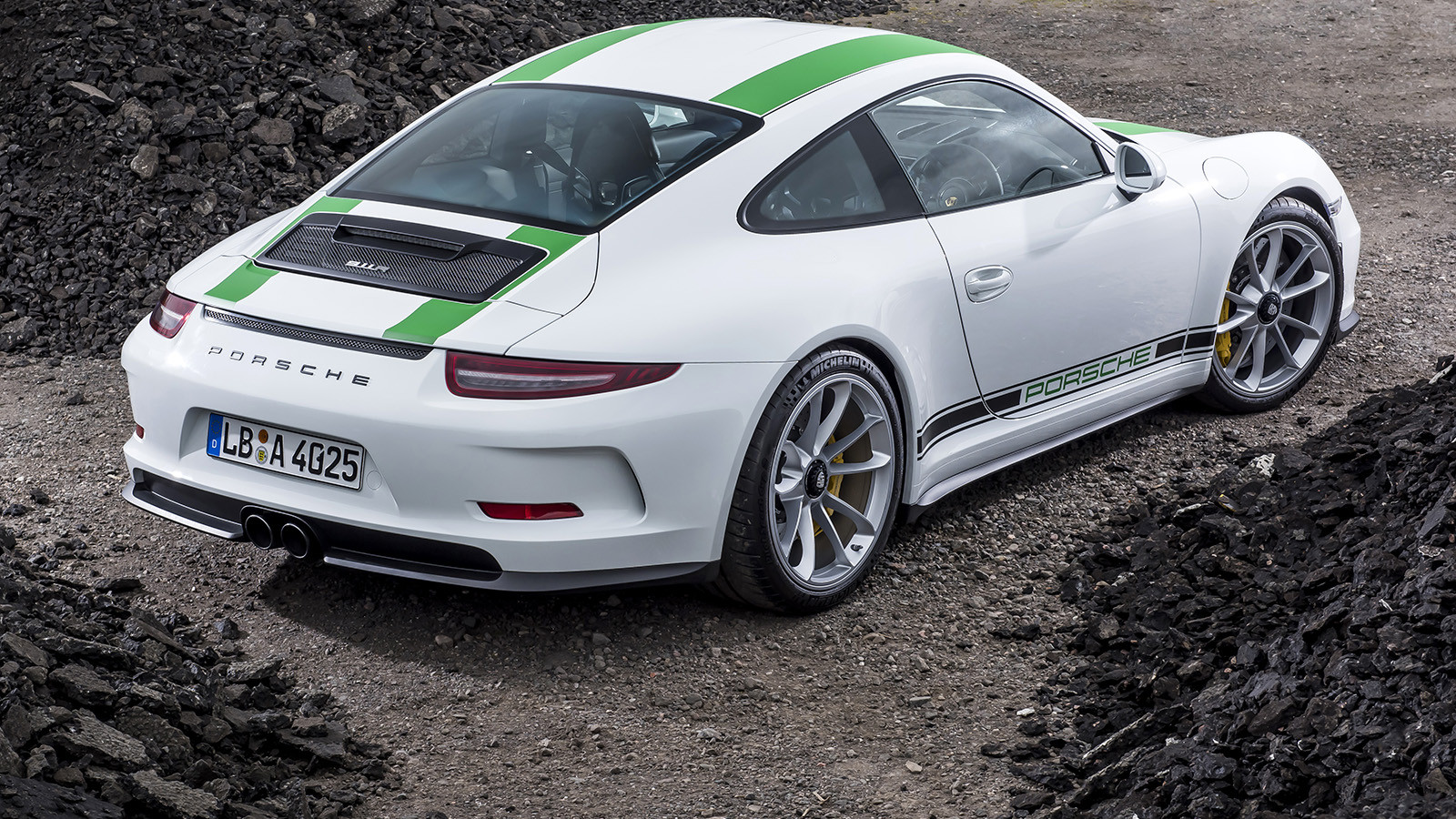 Porsche 911R (991) (2)