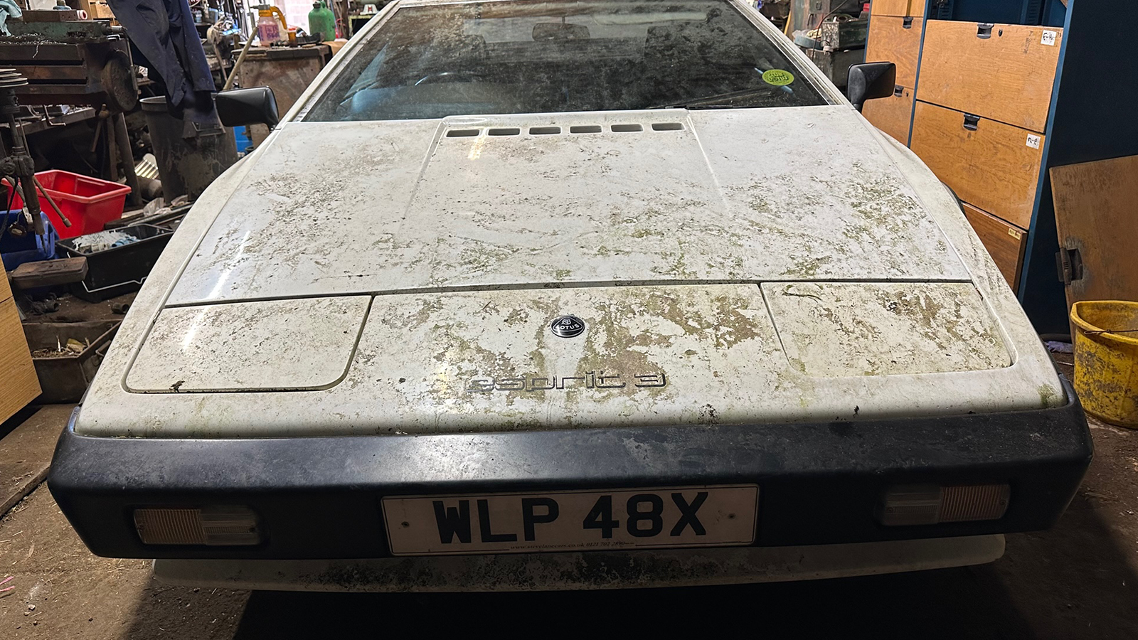 This barn-find Lotus Esprit could be yours