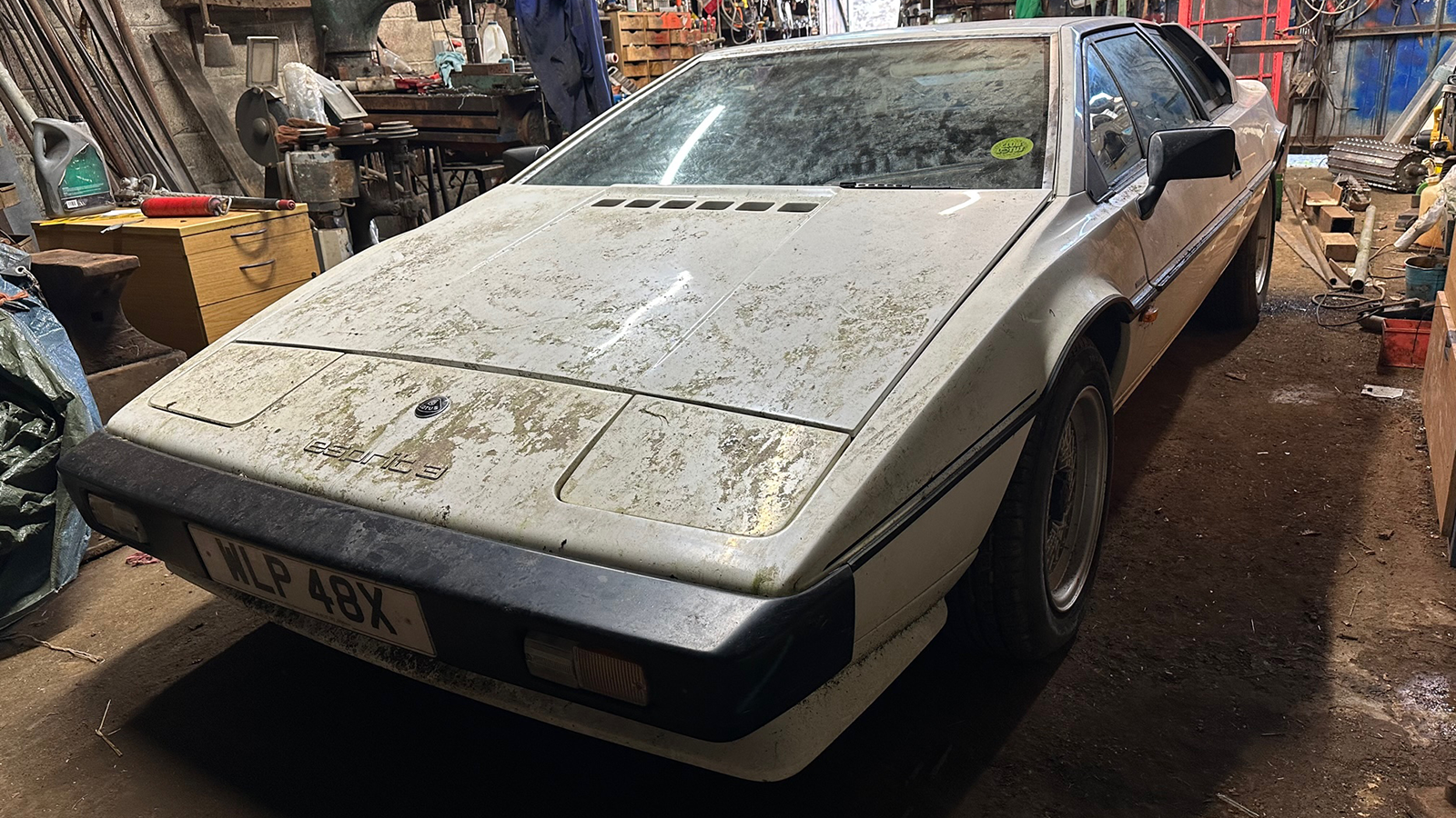 This barn-find Lotus Esprit could be yours