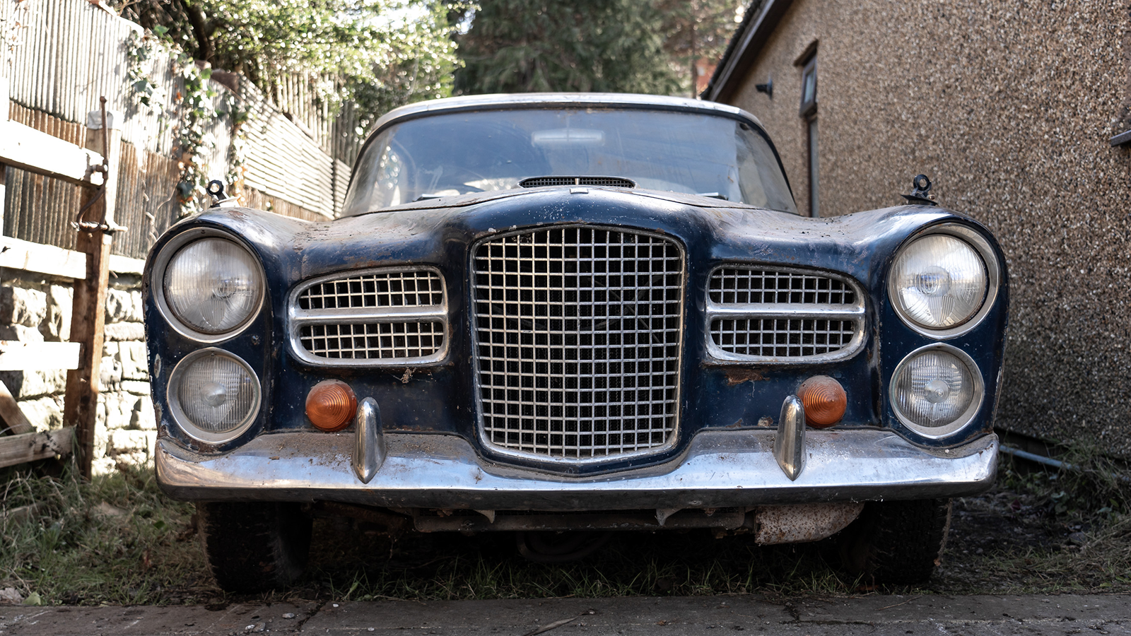 This barn-stored Facel Vega could be a tempting project