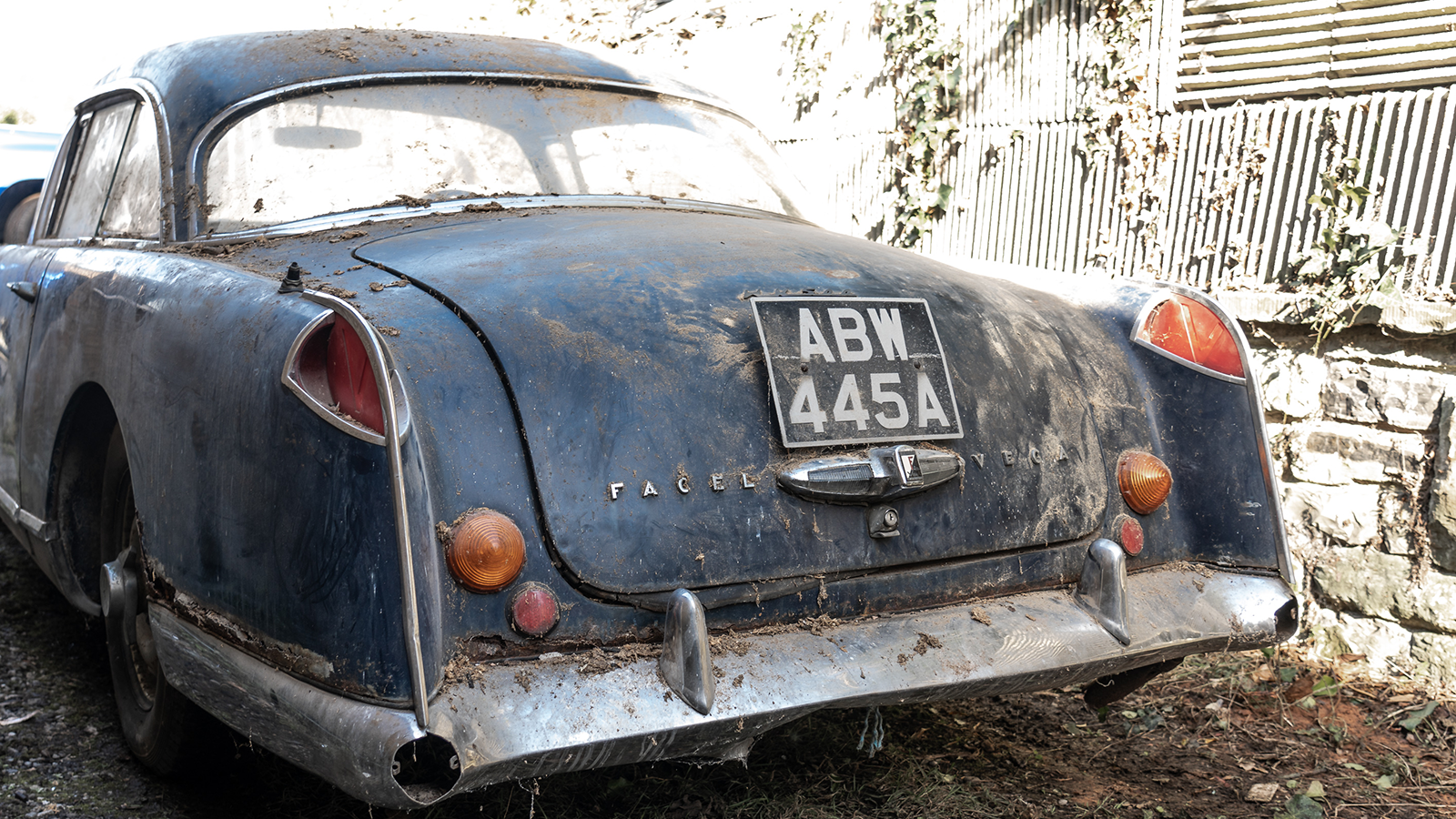 This barn-stored Facel Vega could be a tempting project