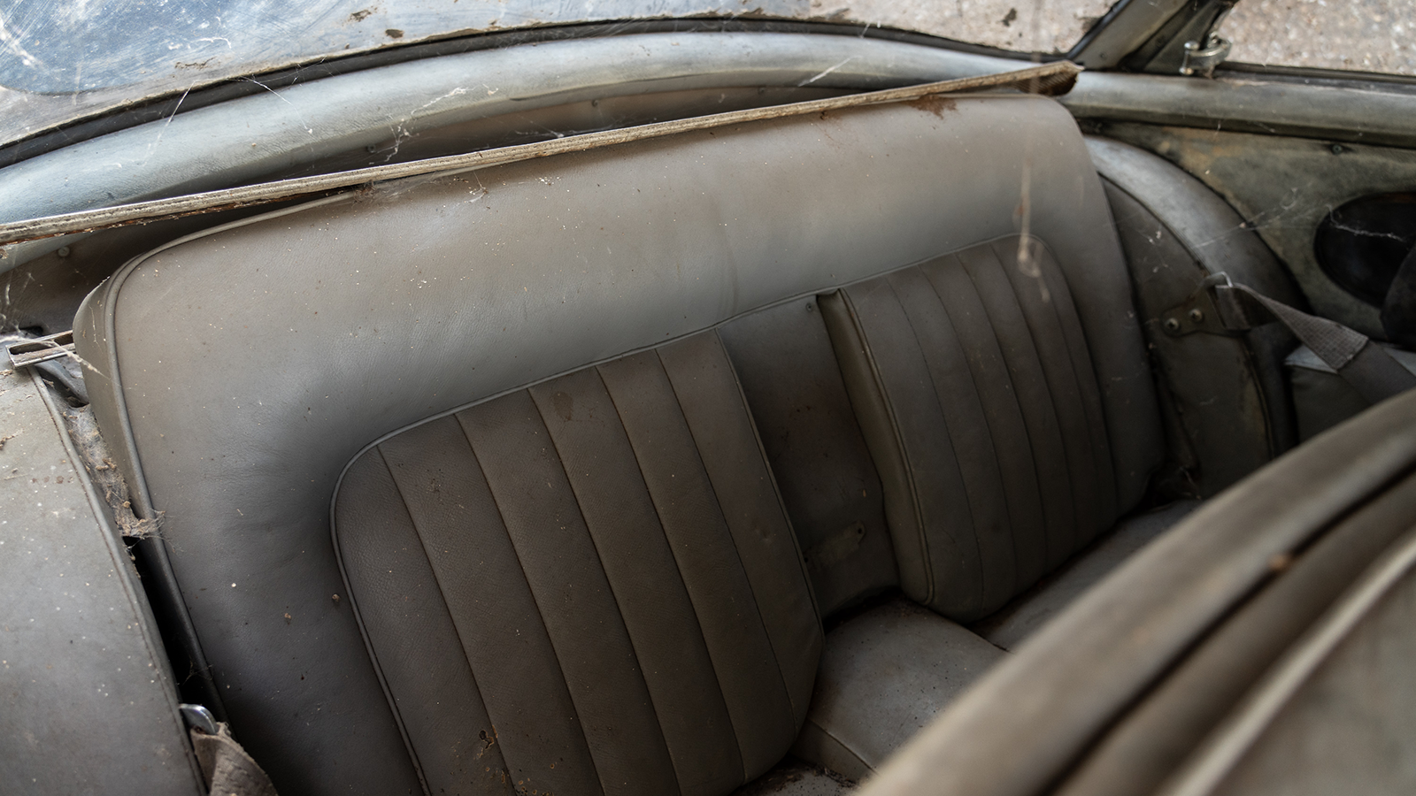 This barn-stored Facel Vega could be a tempting project