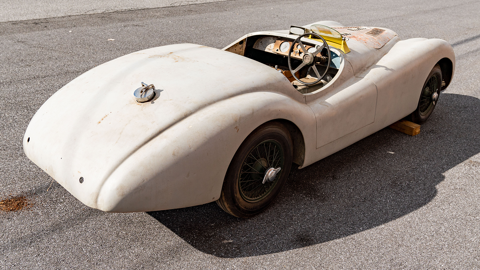 Lost Jaguar collection heads to auction