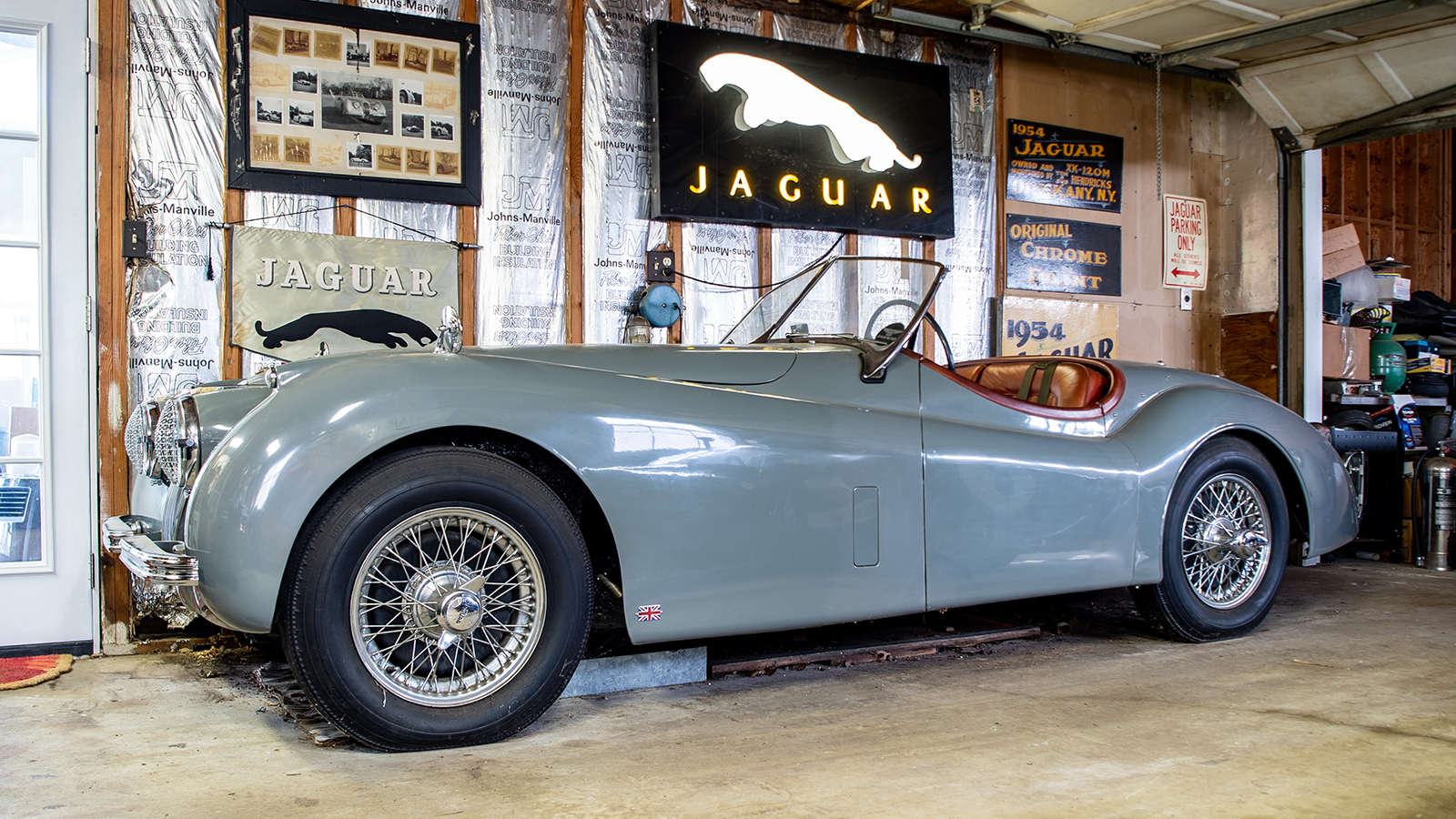 Lost Jaguar collection heads to auction