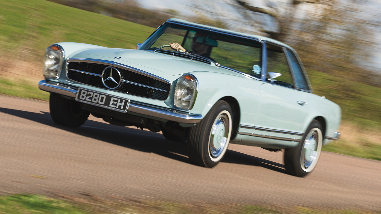 Mercedes-Benz SL Pagoda at 60