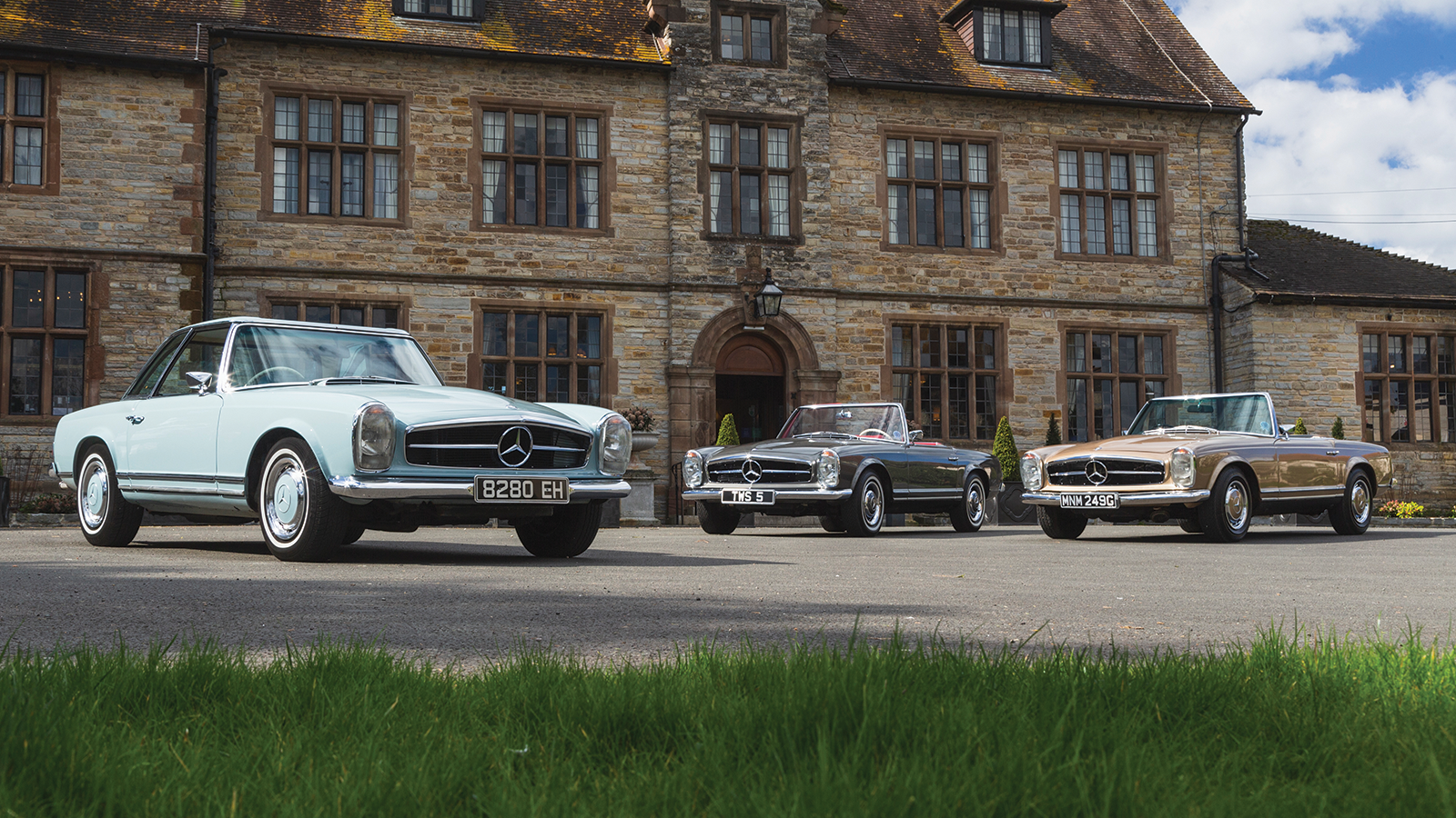 Mercedes-Benz SL Pagoda at 60