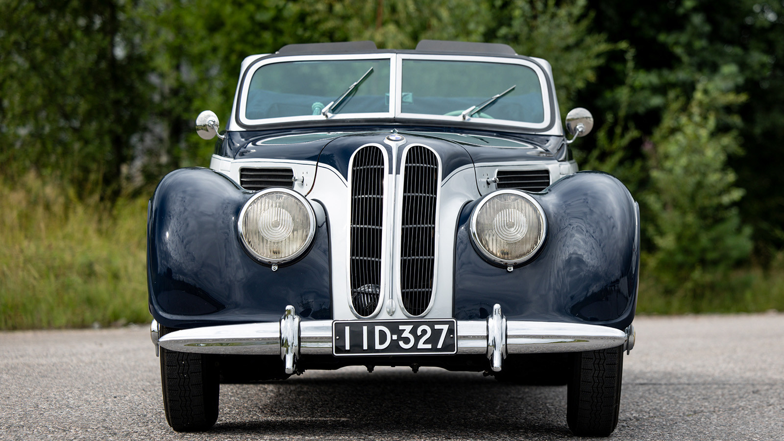 20 classic BMWs for sale in no-reserve auction