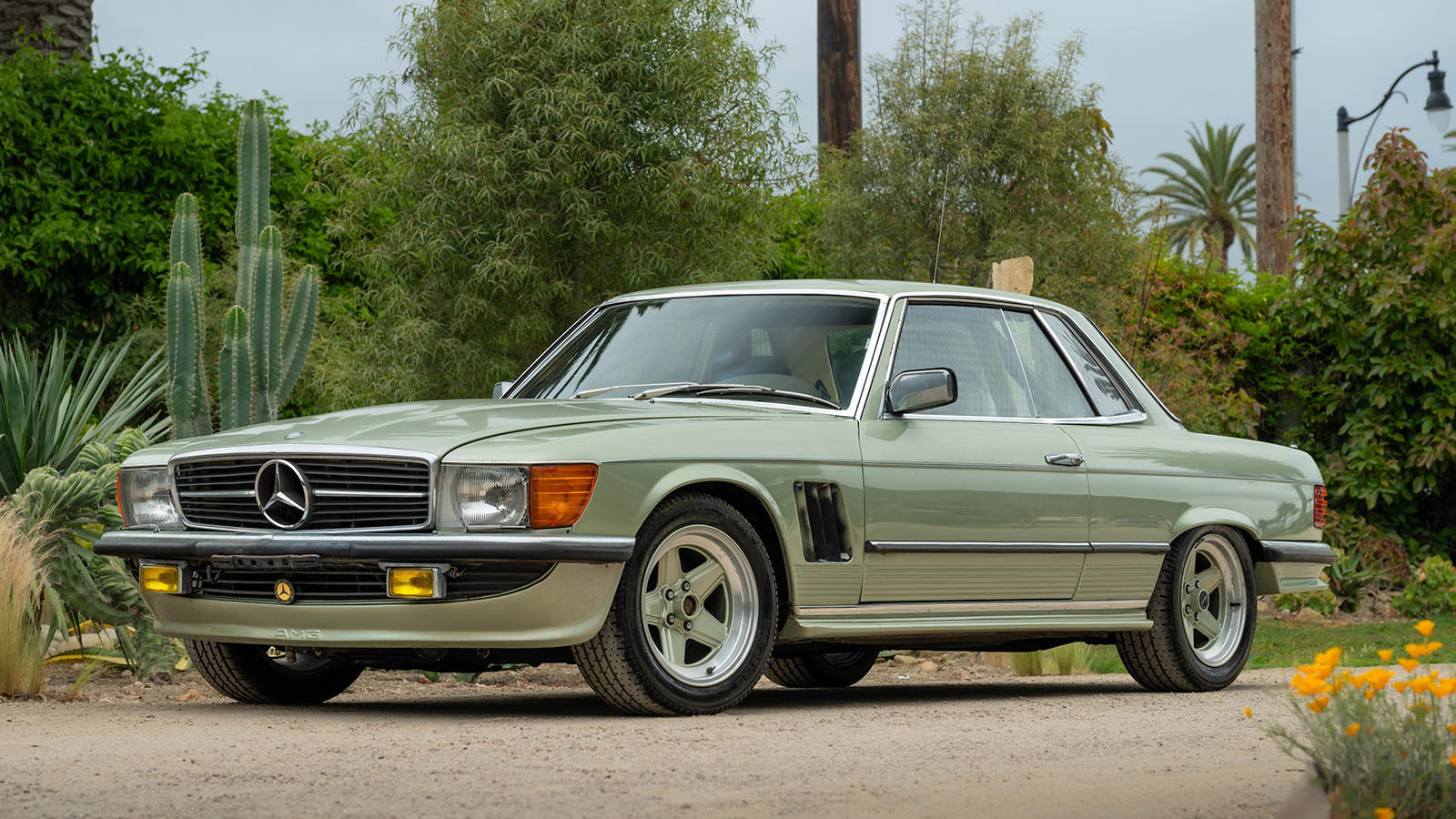 17 rare Mercedes-Benz cars in no-reserve sale