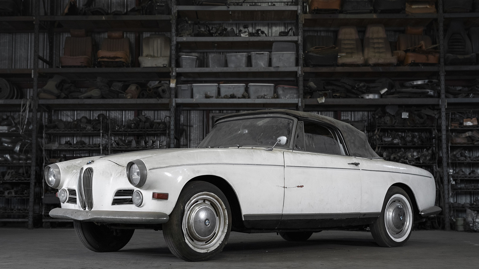 BMW 503 Série I Cabriolet de 1957 (estimativa: 70-100 000 euros)