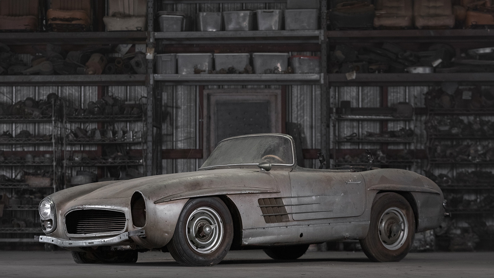 Mercedes-Benz 300SL Roadster 1957 (est : €750,000-1 million)