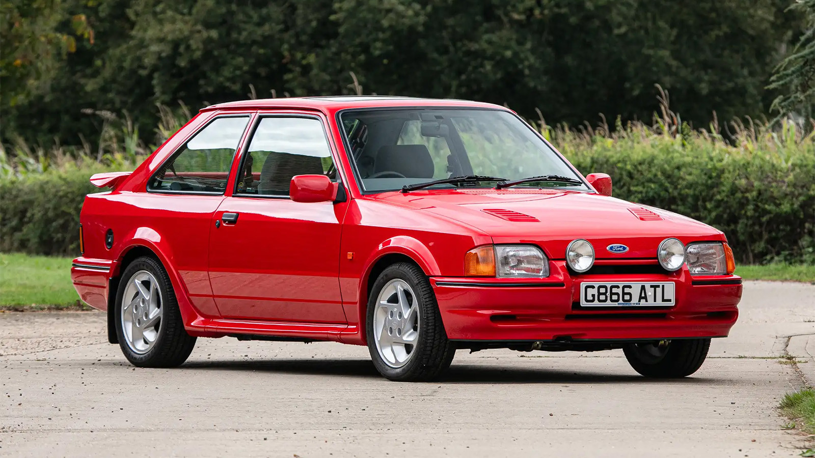 28 stunning cars in the Classic Motor Show sale