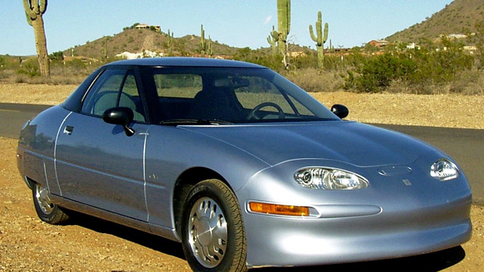 10 classic electric cars you never knew existed - General Motors EV1 2