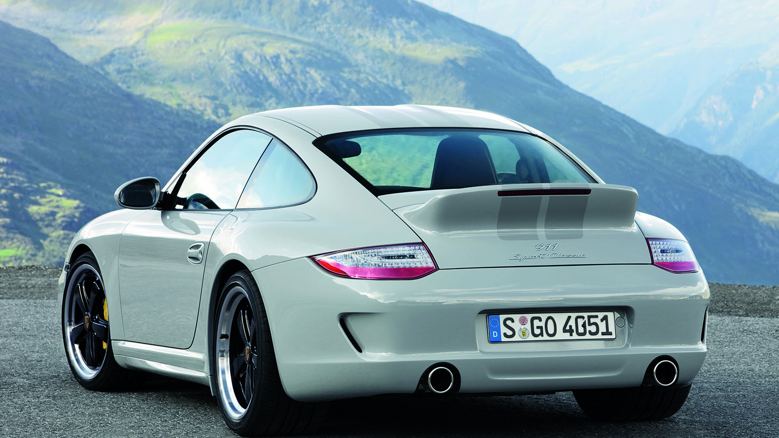 Porsche 911 (997) Sport Classic (2)